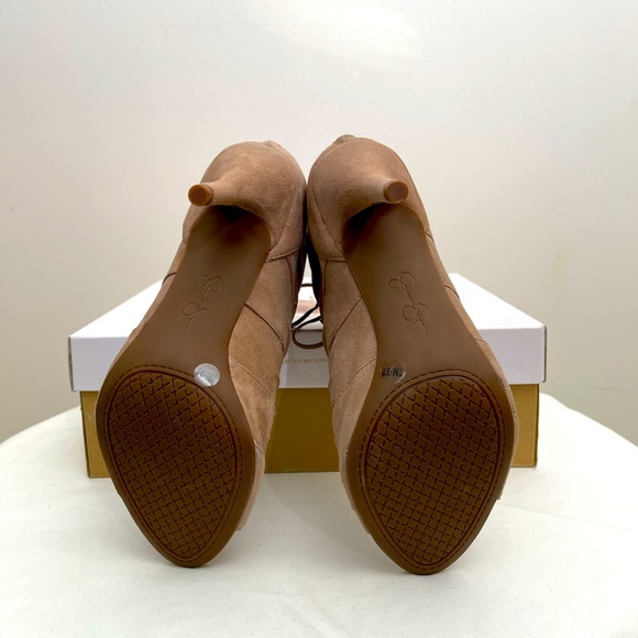 Jessica Simpson - Mahiri Suede Sandal, Color - Totally Taupe, Size 7 - Picture 6 of 7